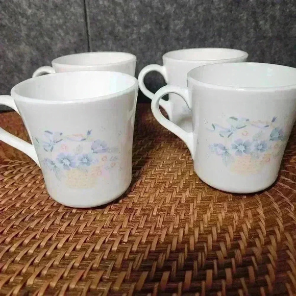Corningware Country Cornflower Mug Blue Flower Basket Set 4 Vtg 1980s USA - Picture 2 of 6